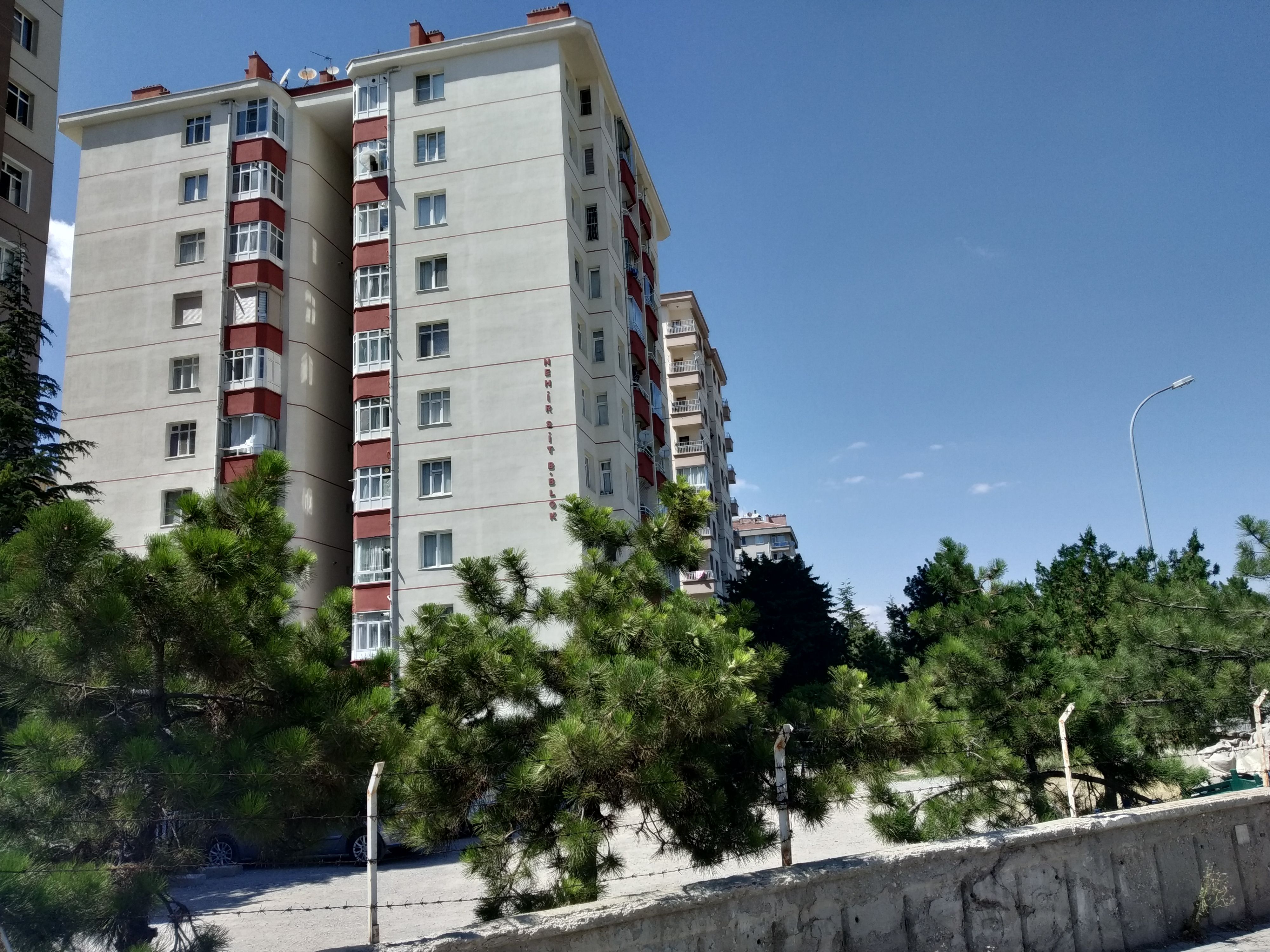 Rekonstrukce panelového bytu: od první myšlenky až po klíč ve dveřích